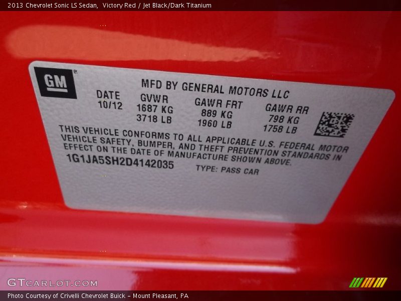 Victory Red / Jet Black/Dark Titanium 2013 Chevrolet Sonic LS Sedan