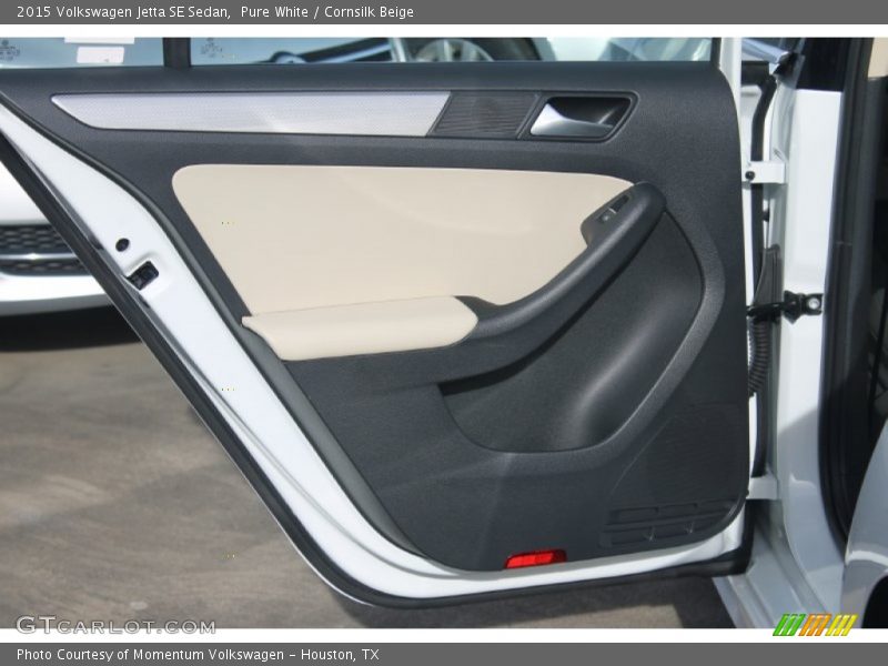 Pure White / Cornsilk Beige 2015 Volkswagen Jetta SE Sedan