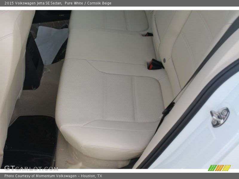 Pure White / Cornsilk Beige 2015 Volkswagen Jetta SE Sedan