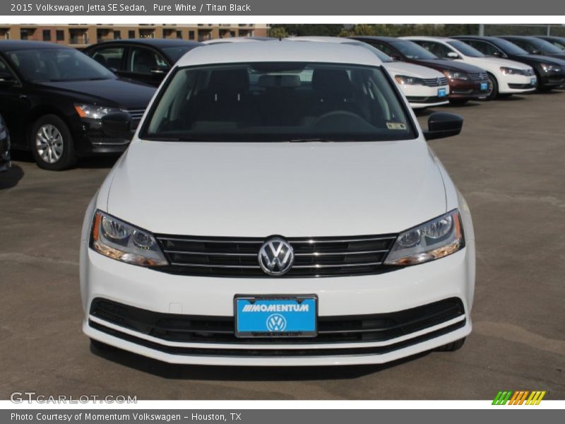 Pure White / Titan Black 2015 Volkswagen Jetta SE Sedan