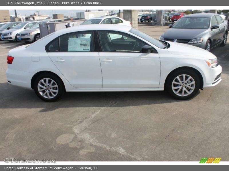 Pure White / Titan Black 2015 Volkswagen Jetta SE Sedan