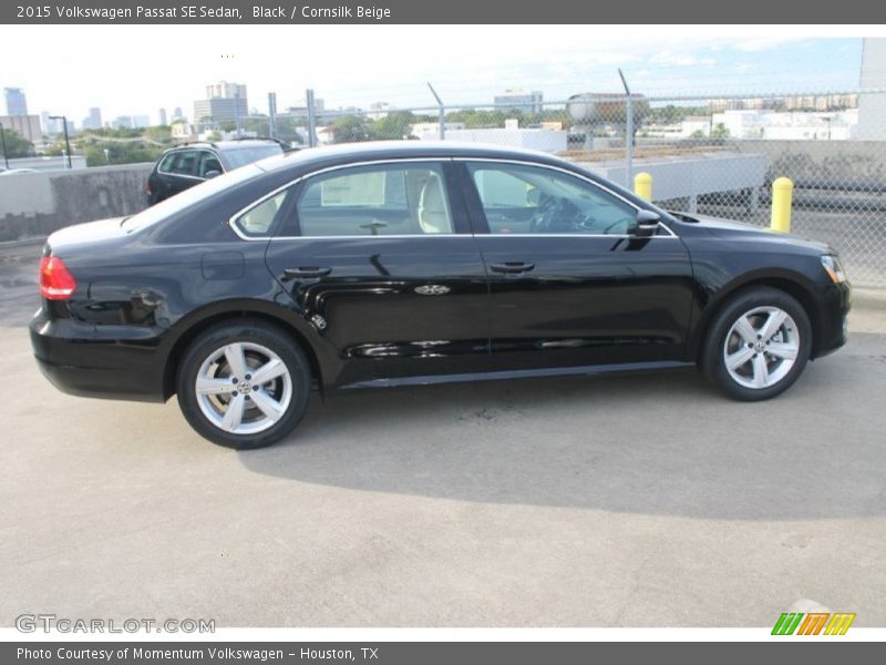 Black / Cornsilk Beige 2015 Volkswagen Passat SE Sedan