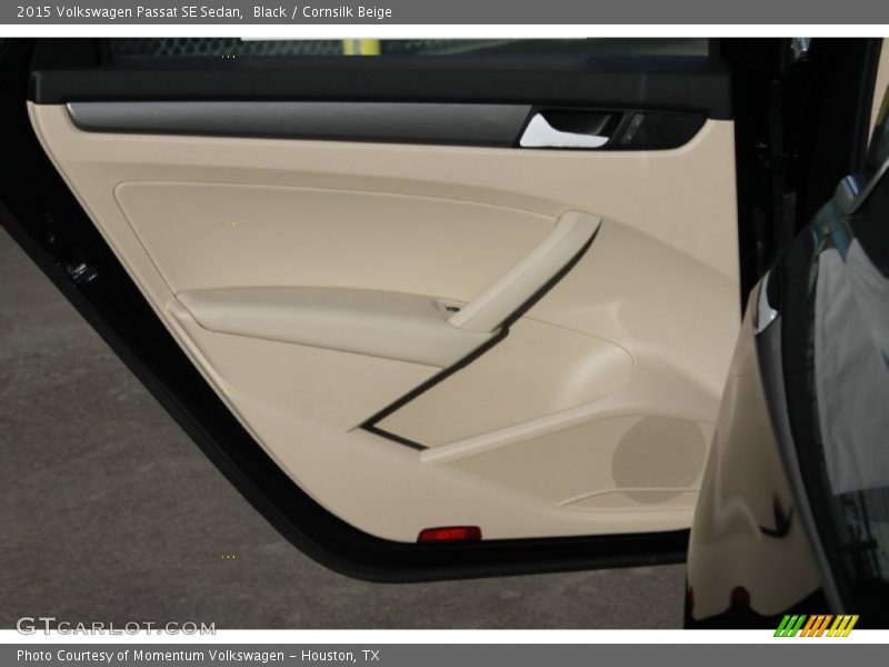 Black / Cornsilk Beige 2015 Volkswagen Passat SE Sedan