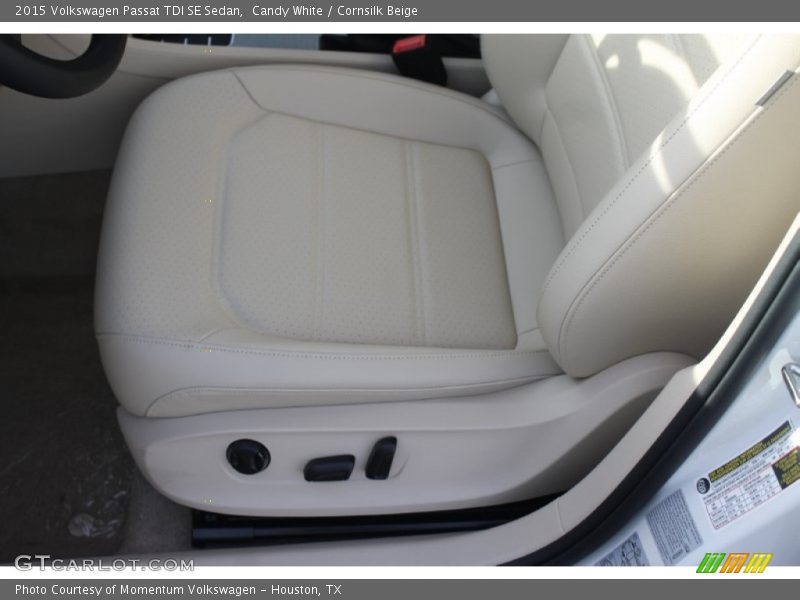 Candy White / Cornsilk Beige 2015 Volkswagen Passat TDI SE Sedan