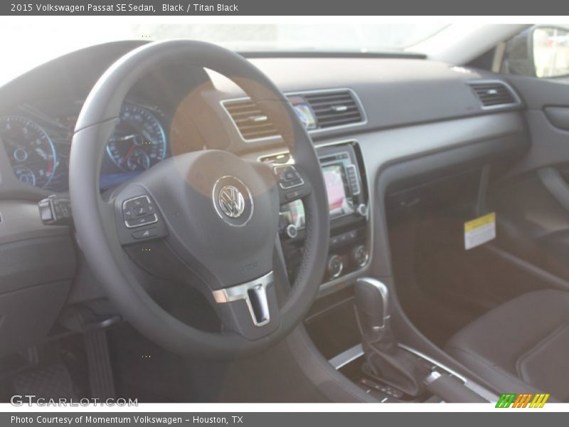 Black / Titan Black 2015 Volkswagen Passat SE Sedan