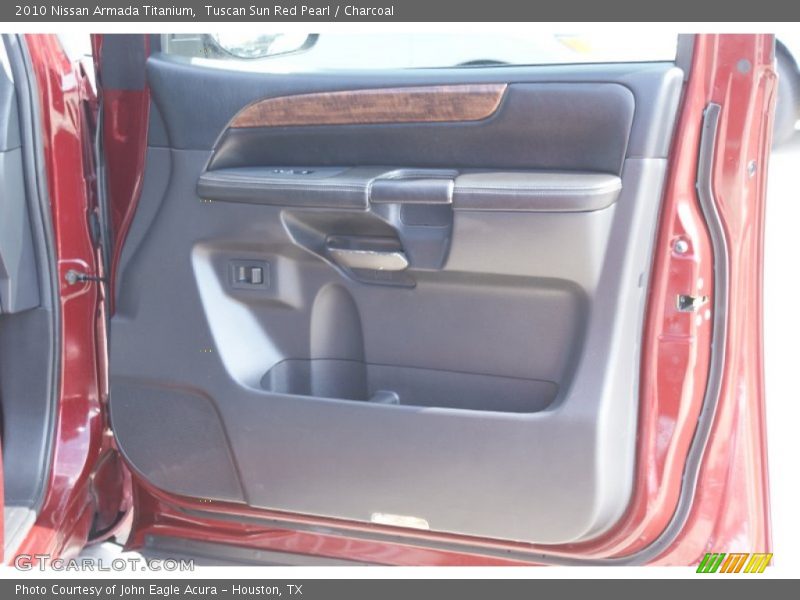 Tuscan Sun Red Pearl / Charcoal 2010 Nissan Armada Titanium