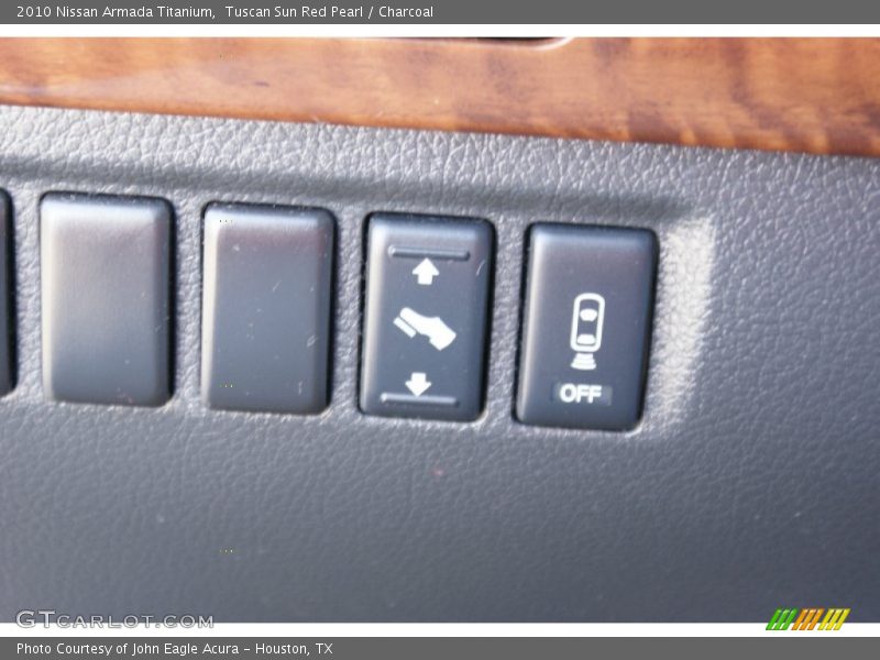 Tuscan Sun Red Pearl / Charcoal 2010 Nissan Armada Titanium