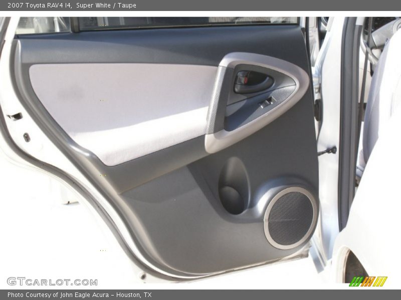 Super White / Taupe 2007 Toyota RAV4 I4