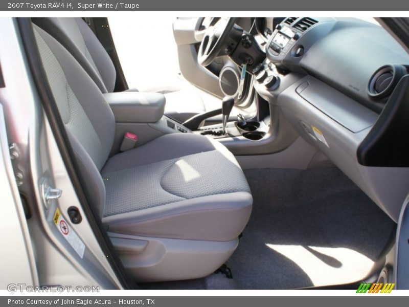 Super White / Taupe 2007 Toyota RAV4 I4
