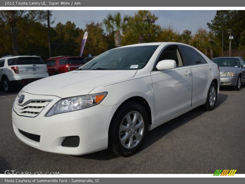 Super White / Ash 2011 Toyota Camry LE