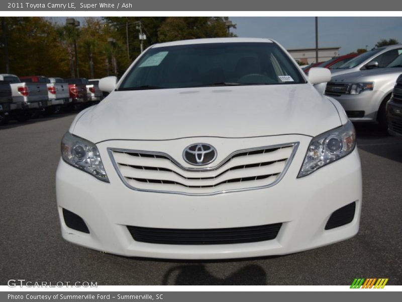 Super White / Ash 2011 Toyota Camry LE