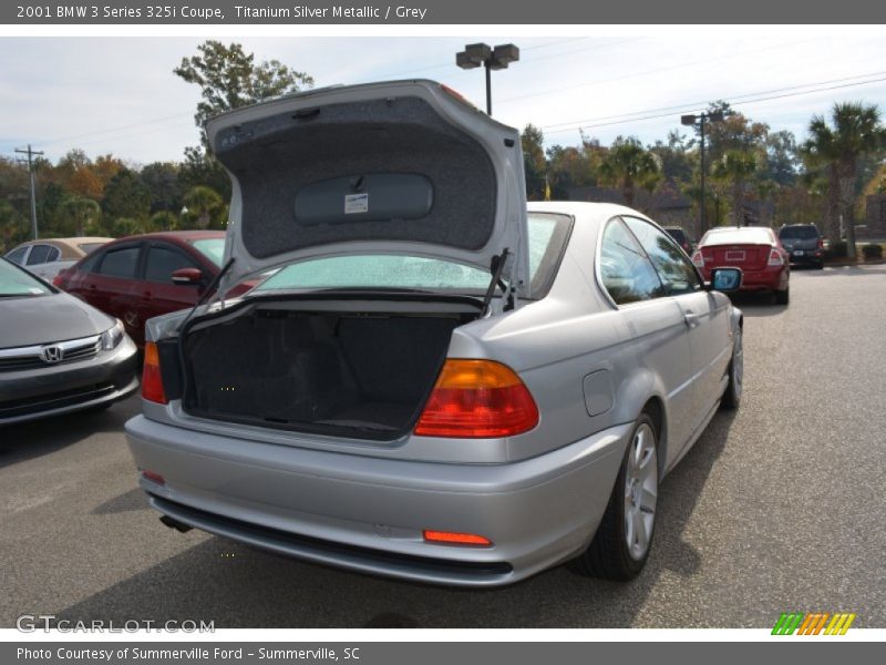 Titanium Silver Metallic / Grey 2001 BMW 3 Series 325i Coupe