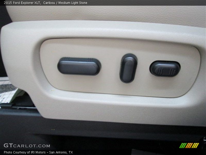 Caribou / Medium Light Stone 2015 Ford Explorer XLT