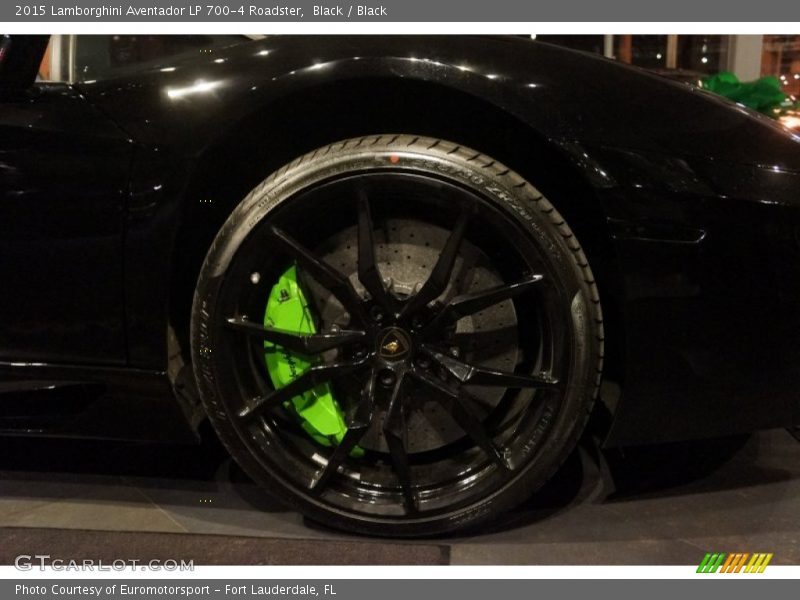  2015 Aventador LP 700-4 Roadster Wheel