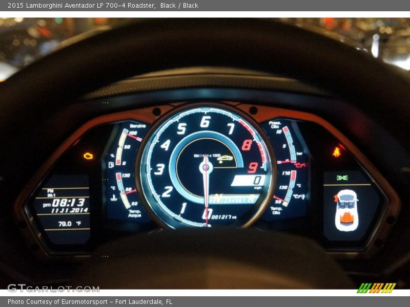  2015 Aventador LP 700-4 Roadster LP 700-4 Roadster Gauges