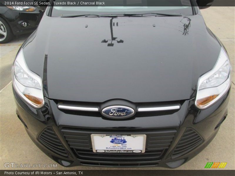 Tuxedo Black / Charcoal Black 2014 Ford Focus SE Sedan