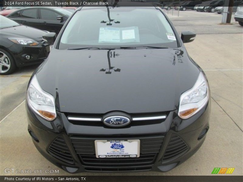 Tuxedo Black / Charcoal Black 2014 Ford Focus SE Sedan