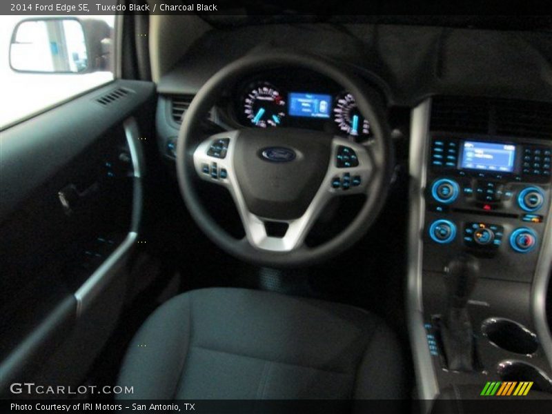 Tuxedo Black / Charcoal Black 2014 Ford Edge SE