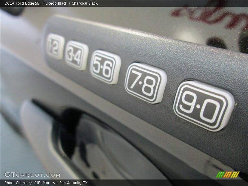 Tuxedo Black / Charcoal Black 2014 Ford Edge SE