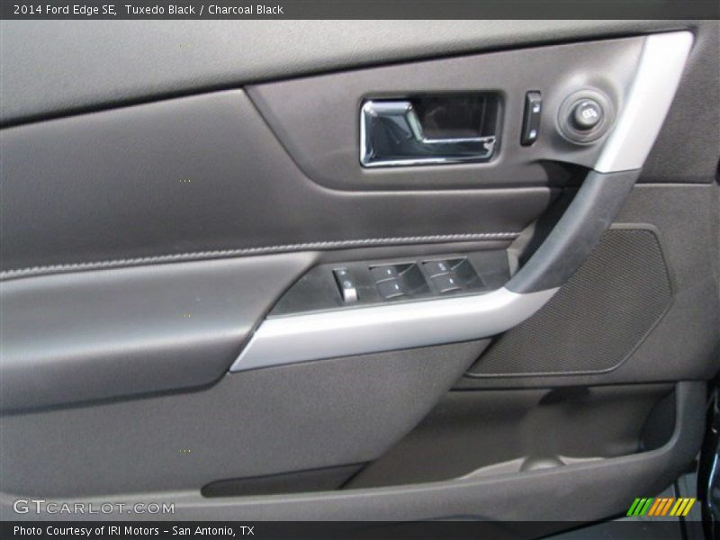 Tuxedo Black / Charcoal Black 2014 Ford Edge SE