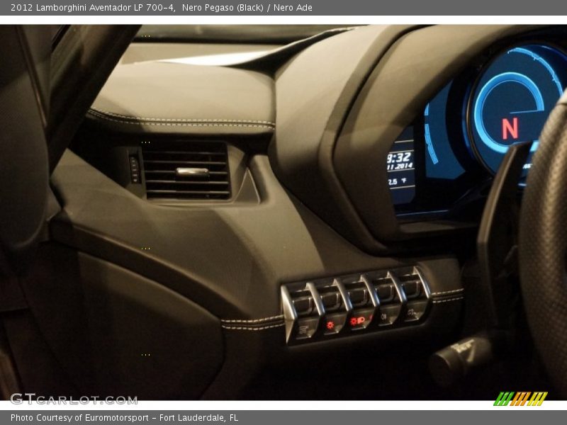 Nero Pegaso (Black) / Nero Ade 2012 Lamborghini Aventador LP 700-4