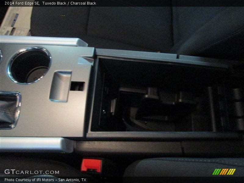 Tuxedo Black / Charcoal Black 2014 Ford Edge SE