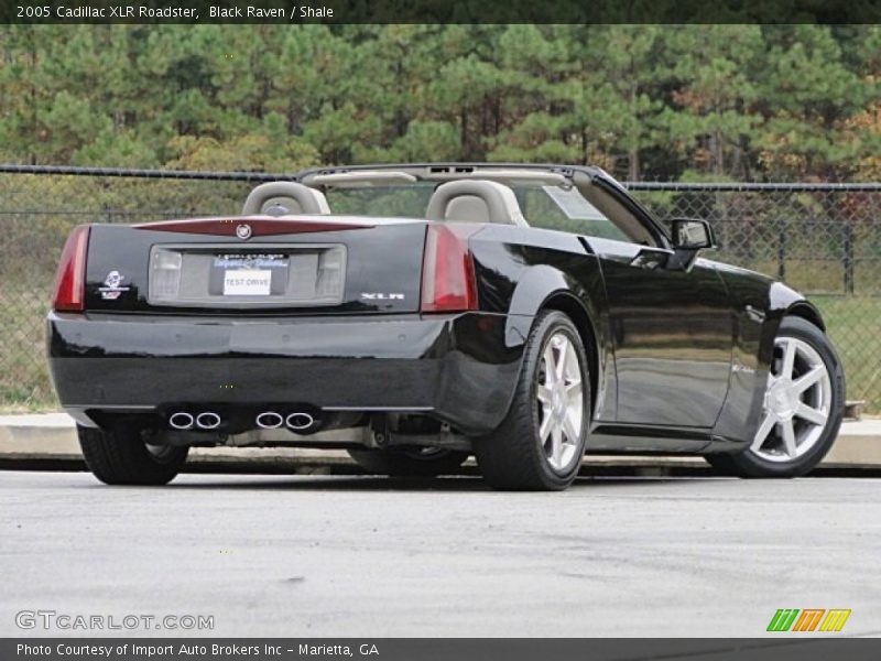 Black Raven / Shale 2005 Cadillac XLR Roadster