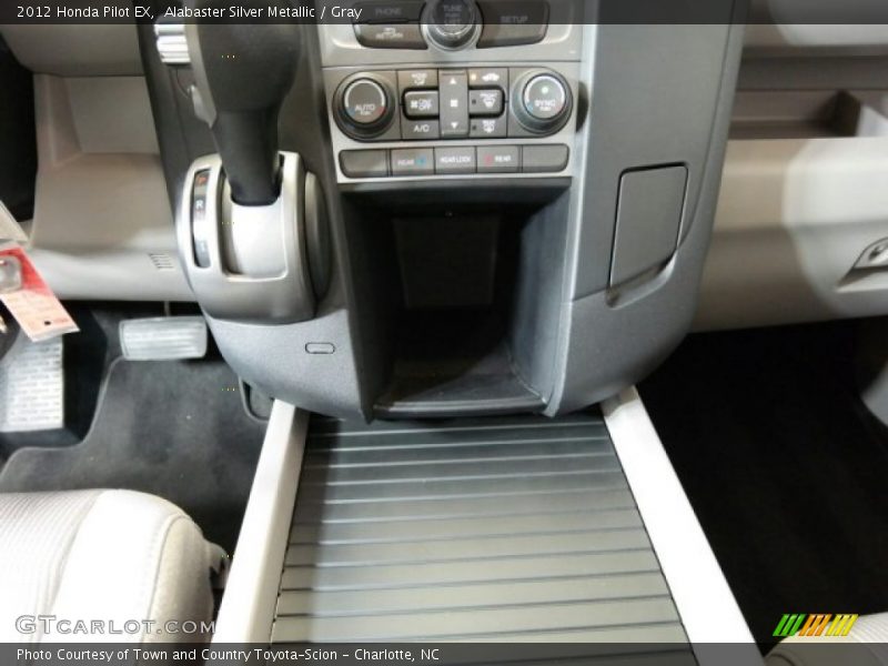 Alabaster Silver Metallic / Gray 2012 Honda Pilot EX