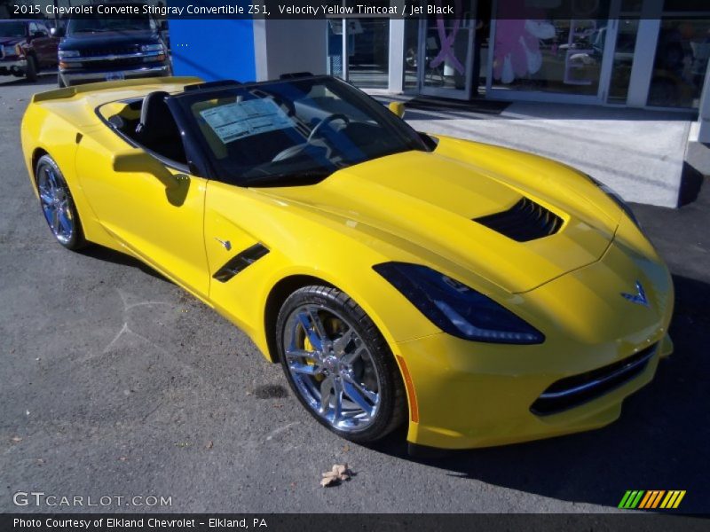 Front 3/4 View of 2015 Corvette Stingray Convertible Z51
