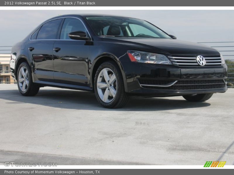 Black / Titan Black 2012 Volkswagen Passat 2.5L SE