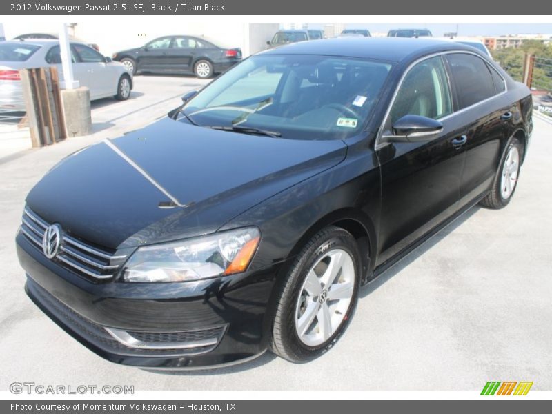 Black / Titan Black 2012 Volkswagen Passat 2.5L SE