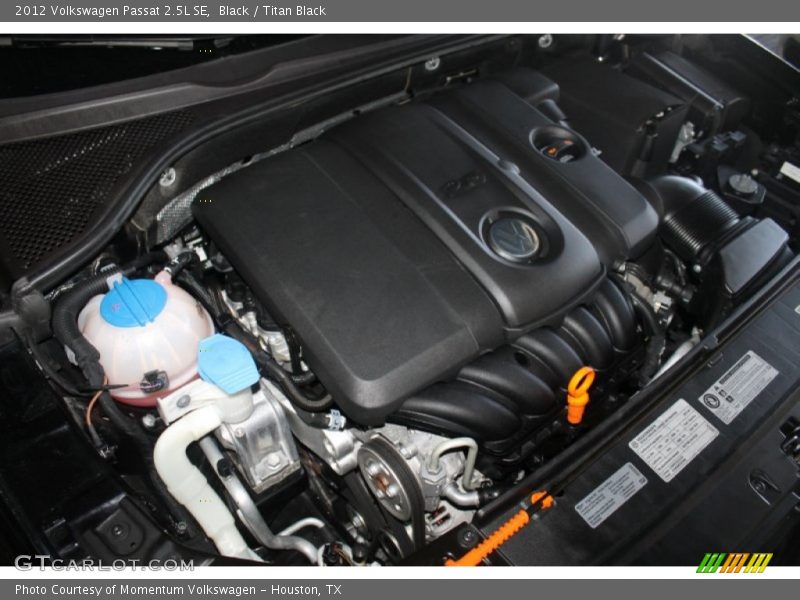 Black / Titan Black 2012 Volkswagen Passat 2.5L SE