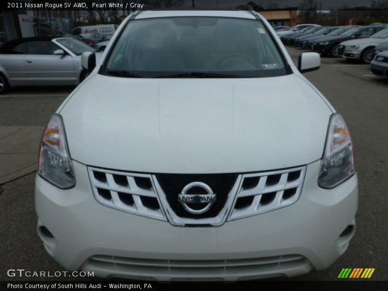 Pearl White / Gray 2011 Nissan Rogue SV AWD