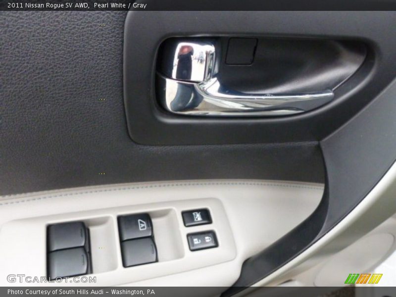 Pearl White / Gray 2011 Nissan Rogue SV AWD