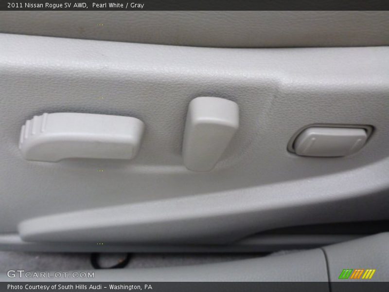 Pearl White / Gray 2011 Nissan Rogue SV AWD