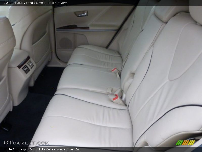 Black / Ivory 2011 Toyota Venza V6 AWD