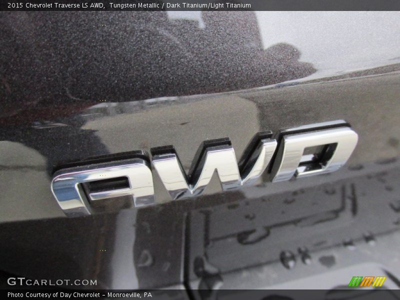 Tungsten Metallic / Dark Titanium/Light Titanium 2015 Chevrolet Traverse LS AWD