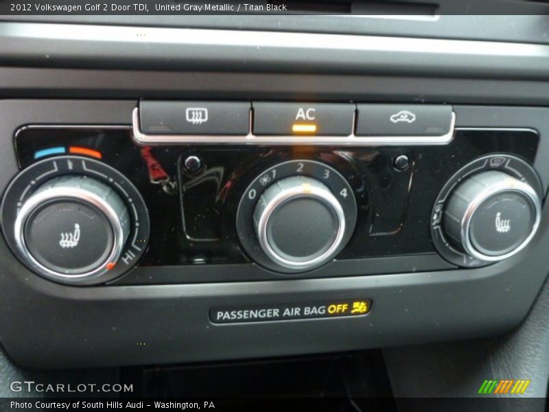 United Gray Metallic / Titan Black 2012 Volkswagen Golf 2 Door TDI