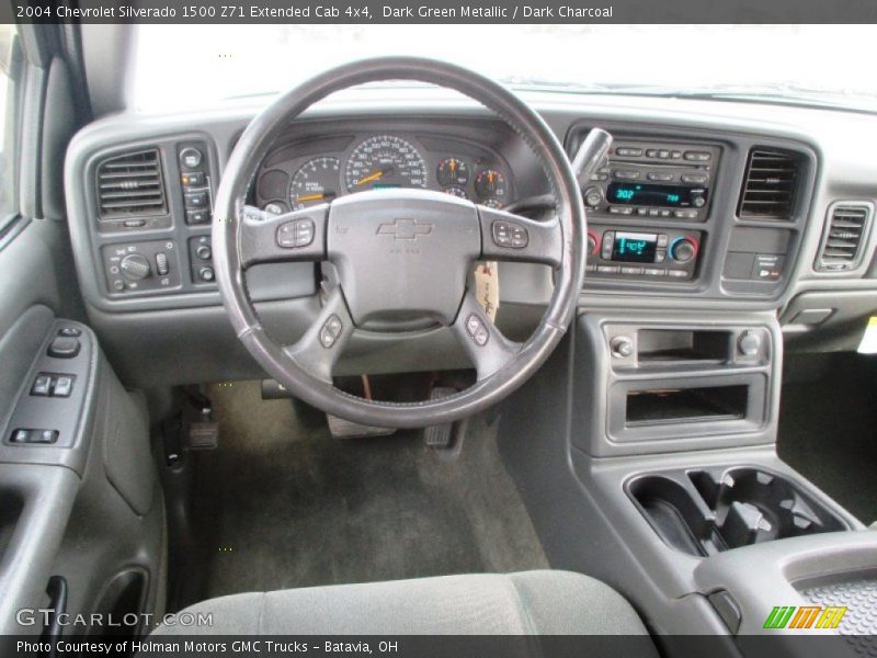Dark Green Metallic / Dark Charcoal 2004 Chevrolet Silverado 1500 Z71 Extended Cab 4x4