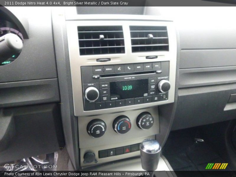 Bright Silver Metallic / Dark Slate Gray 2011 Dodge Nitro Heat 4.0 4x4