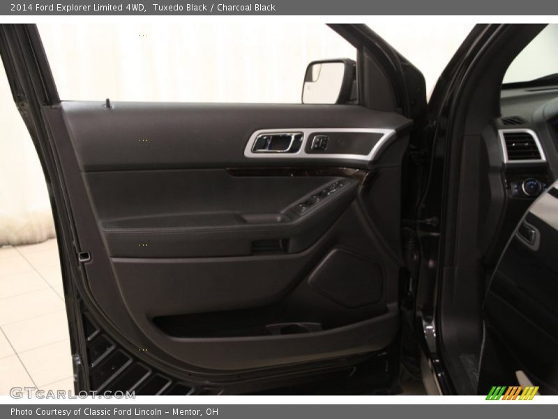 Tuxedo Black / Charcoal Black 2014 Ford Explorer Limited 4WD