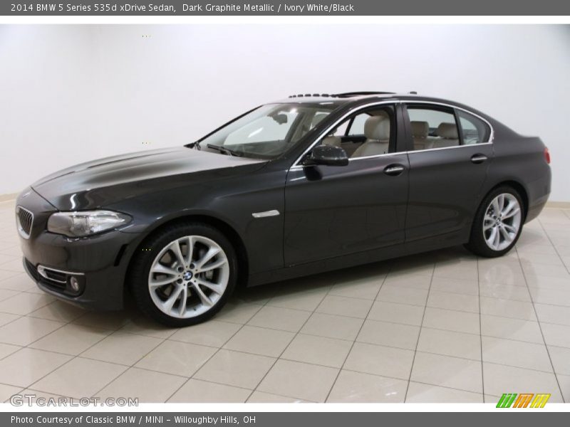 Dark Graphite Metallic / Ivory White/Black 2014 BMW 5 Series 535d xDrive Sedan