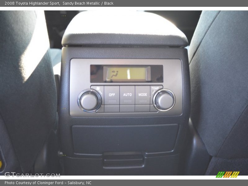 Sandy Beach Metallic / Black 2008 Toyota Highlander Sport