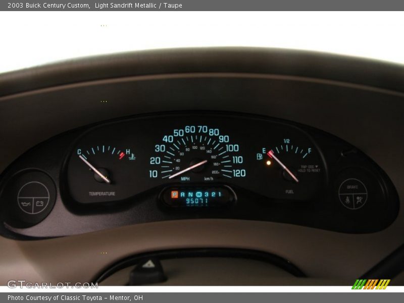 Light Sandrift Metallic / Taupe 2003 Buick Century Custom