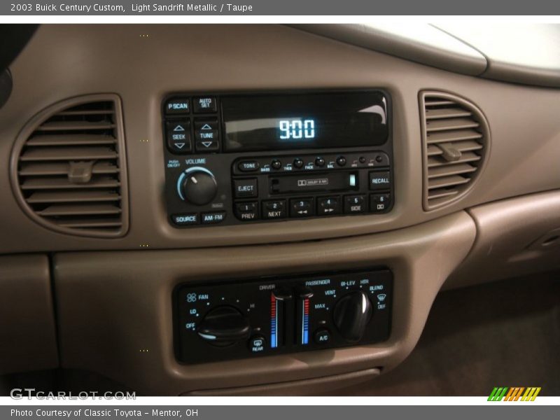 Light Sandrift Metallic / Taupe 2003 Buick Century Custom