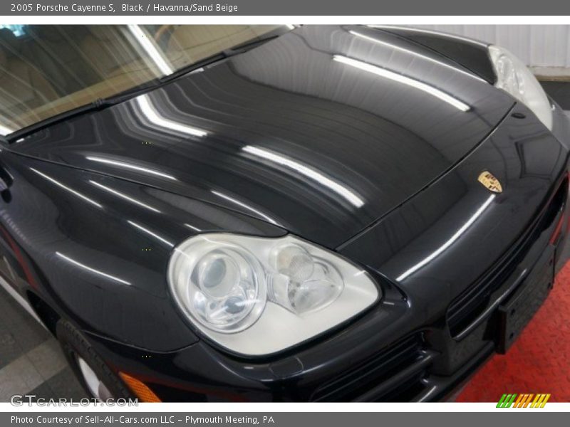 Black / Havanna/Sand Beige 2005 Porsche Cayenne S