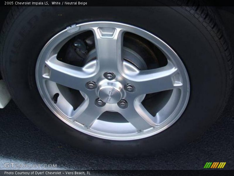 White / Neutral Beige 2005 Chevrolet Impala LS