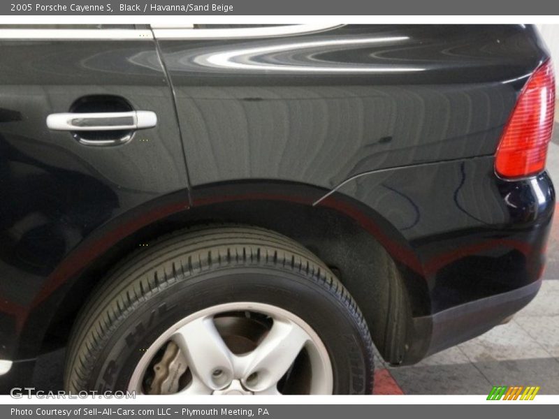 Black / Havanna/Sand Beige 2005 Porsche Cayenne S