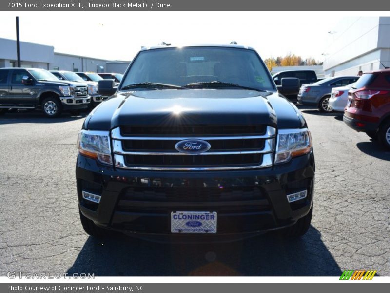 Tuxedo Black Metallic / Dune 2015 Ford Expedition XLT
