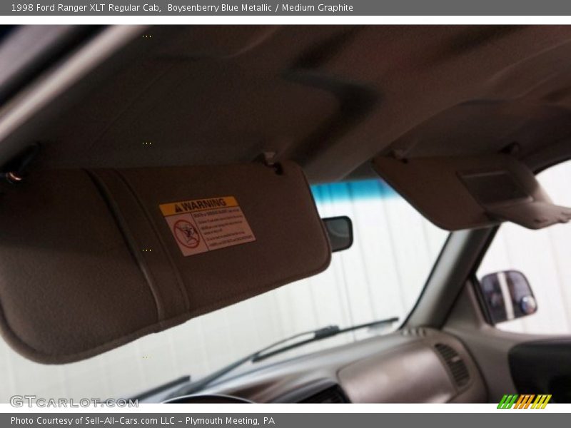 Boysenberry Blue Metallic / Medium Graphite 1998 Ford Ranger XLT Regular Cab